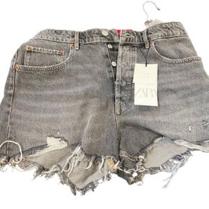 **NWT*** Zara  hi-rise shorts size 12